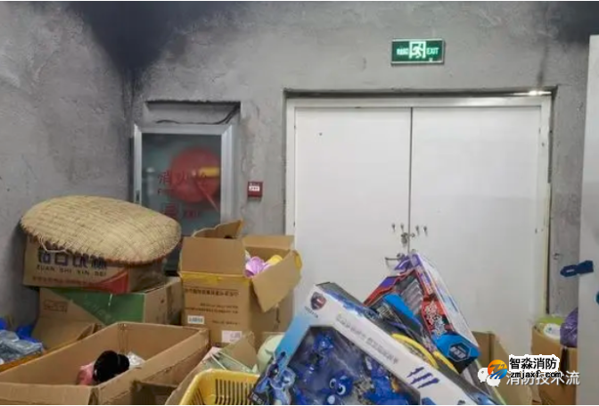 新鮮出爐的罰單，堵塞安全出口被罰了3.5萬！